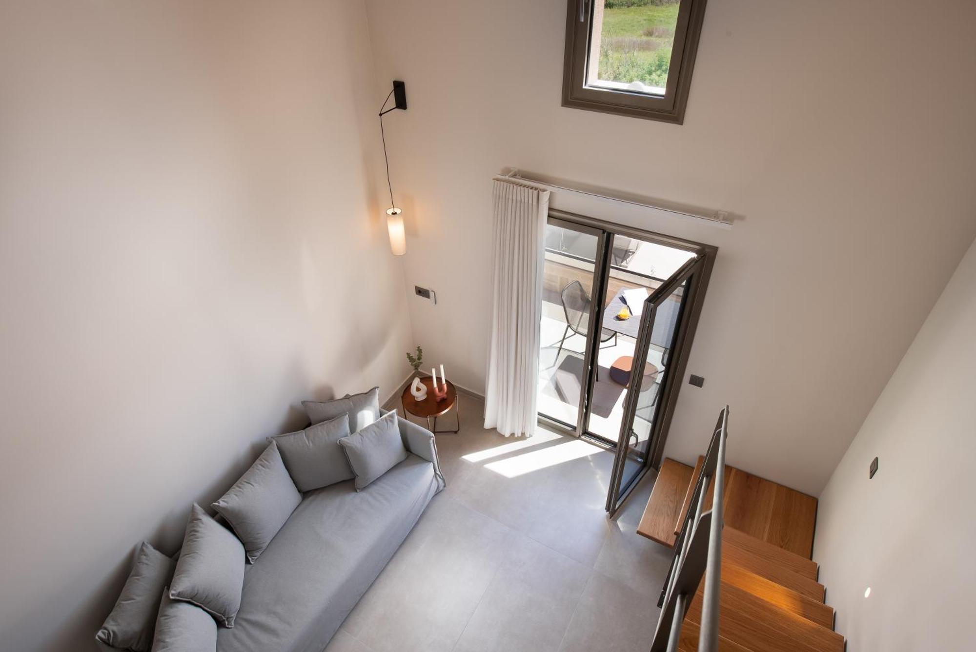 Reveli Suites Katelios Luaran gambar
