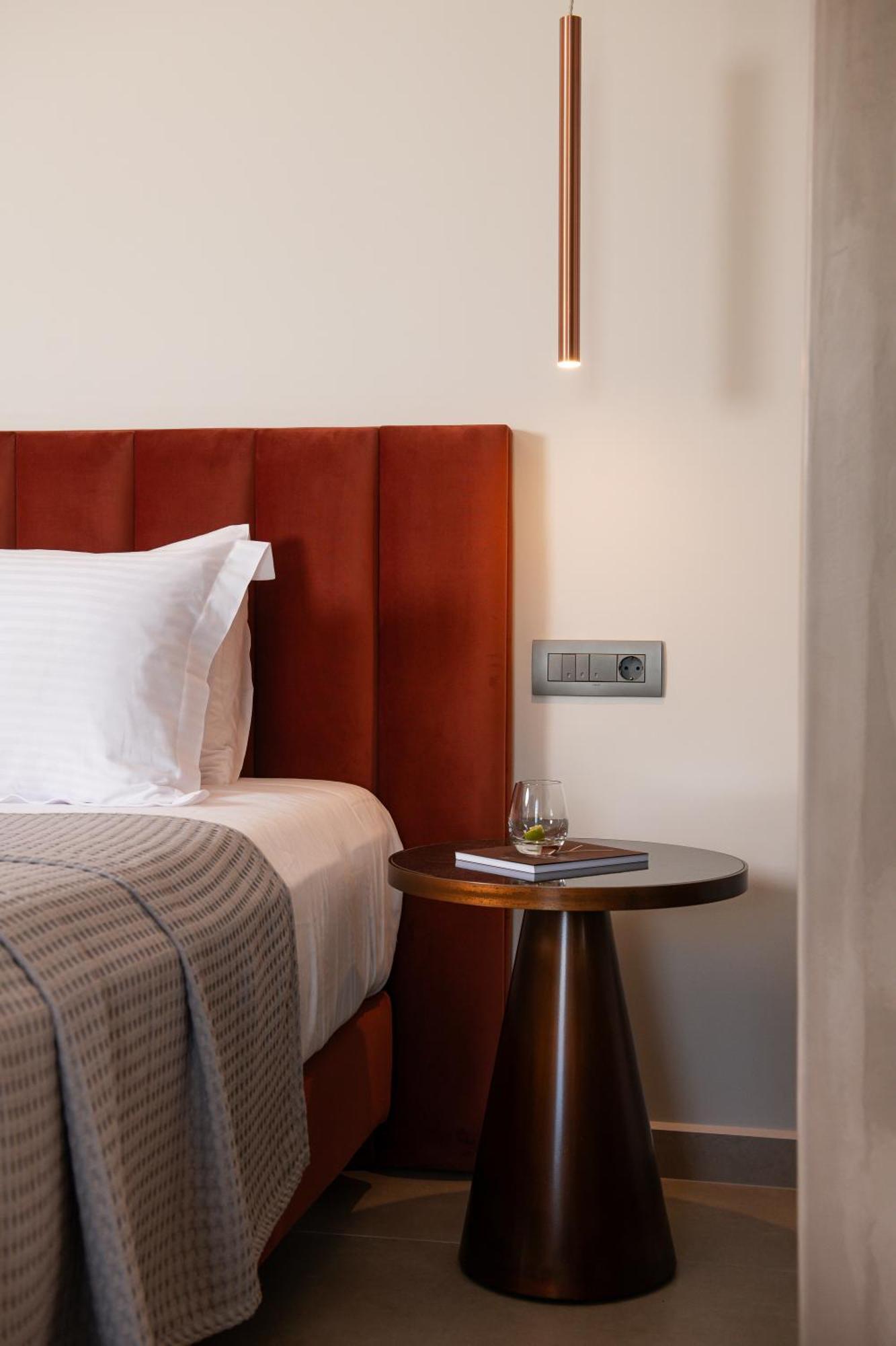 Reveli Suites Katelios Luaran gambar