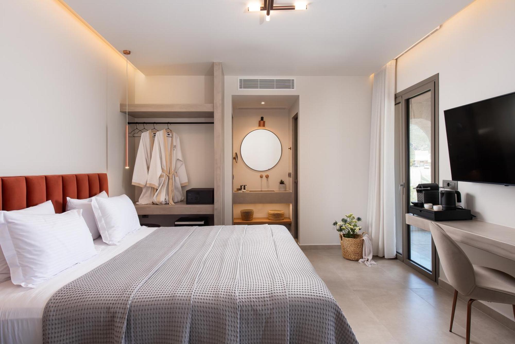 Reveli Suites Katelios Luaran gambar