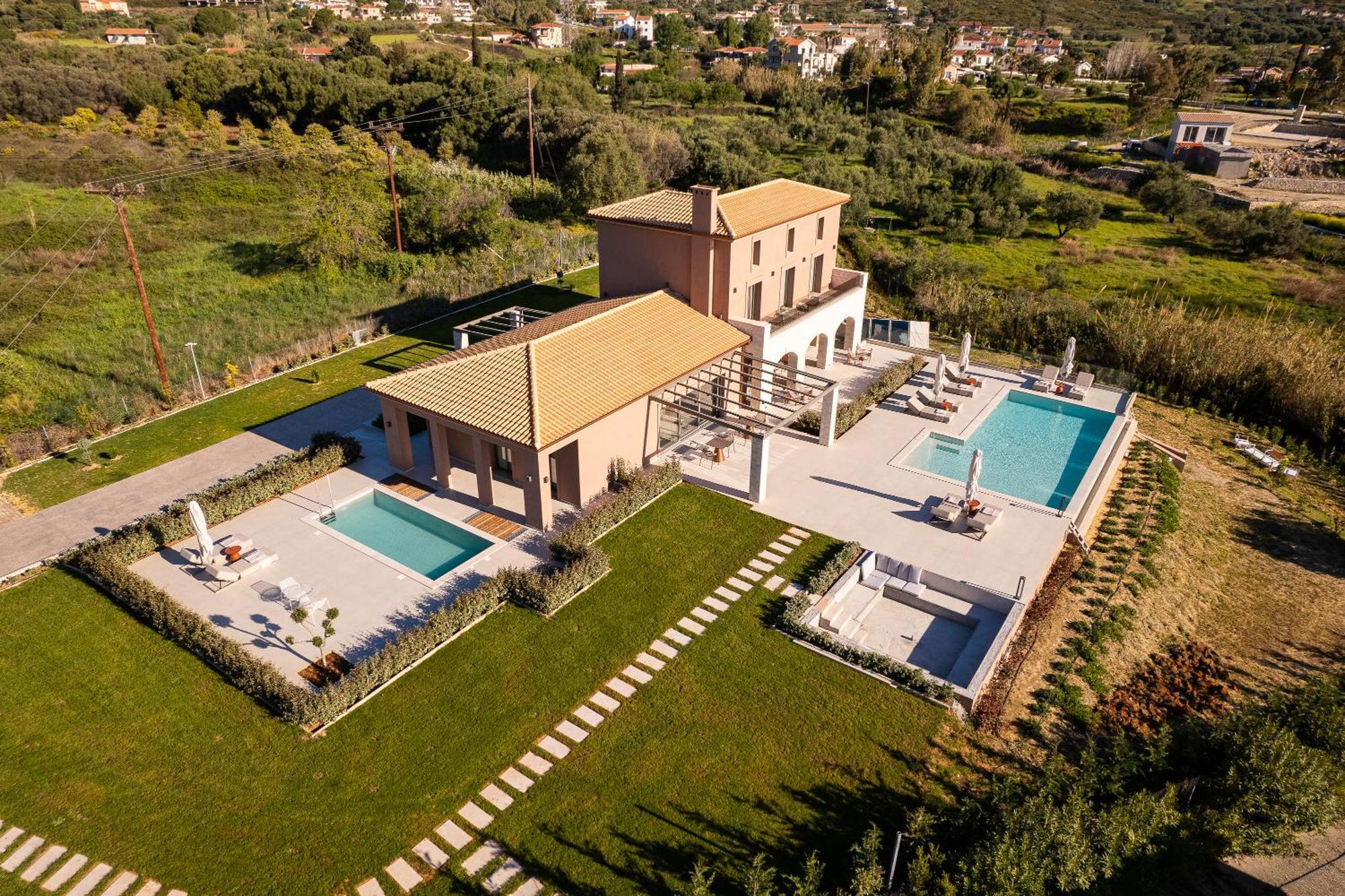 Reveli Suites Katelios Luaran gambar