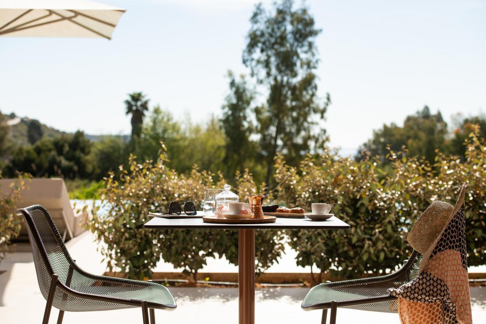 Reveli Suites Katelios Luaran gambar